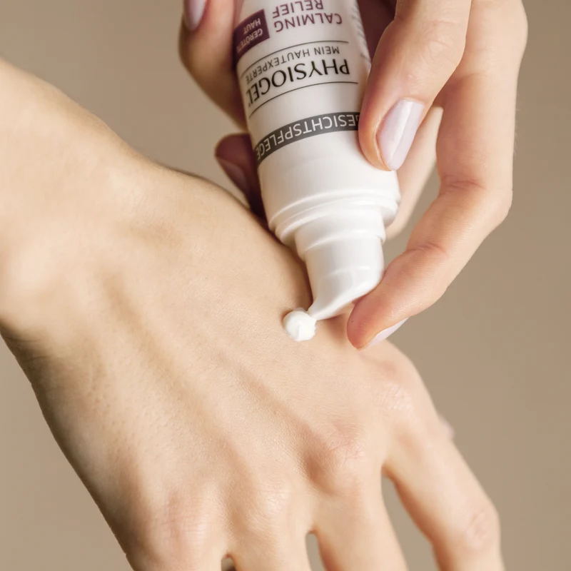 Calming Relief Anti-Rötungen Tagescreme LSF25