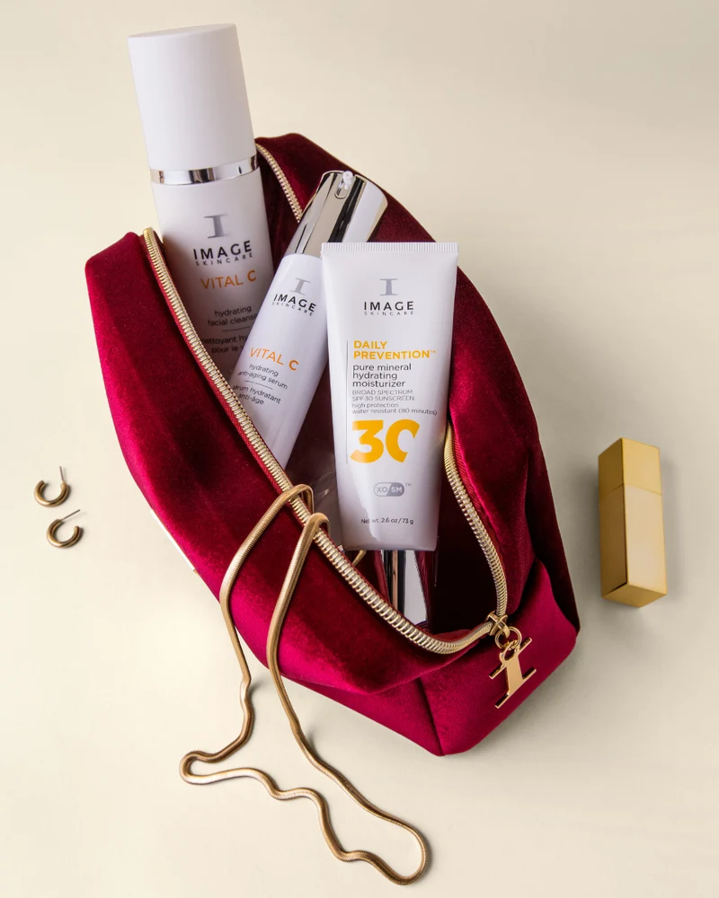 IMAGE the DAILY ESSENTIALS kit