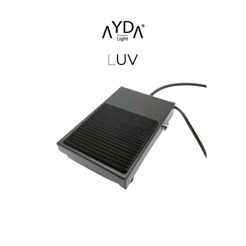 LUV System® CHANGE Clip-Lampe – UV Lampe für Wimpern & Nageldesign