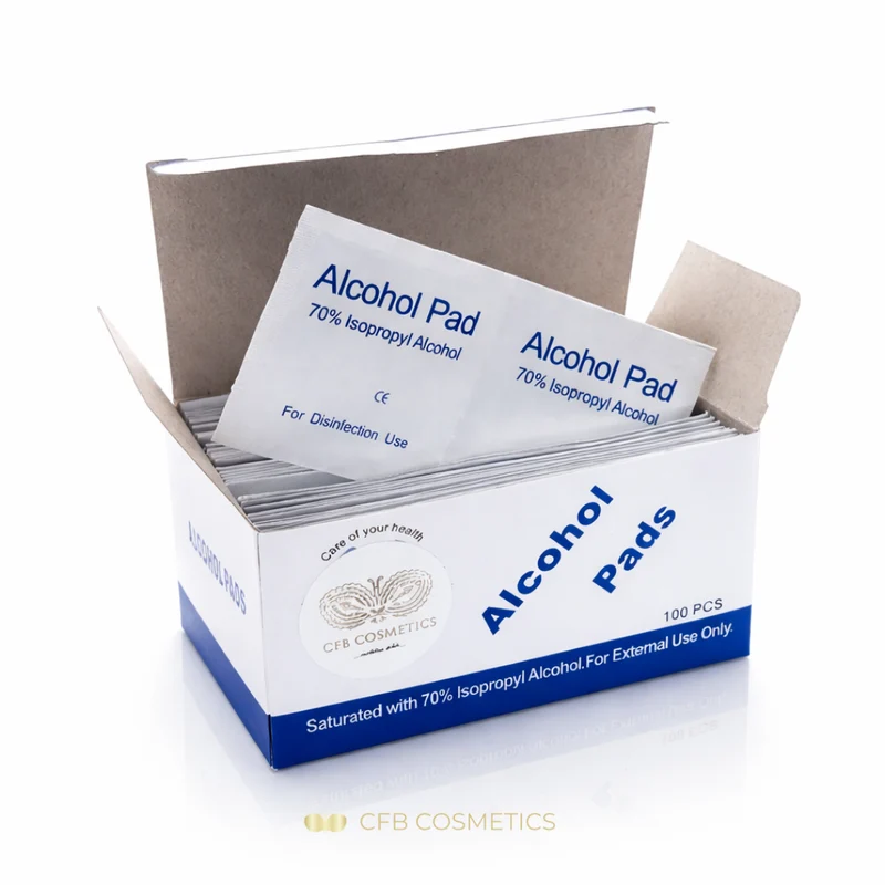 Alkoholpads 70 Prozent Isopropyl Alkohol zur Gerätereinigung 35 x 35 mm 100 Stück CFB Cosmetics®