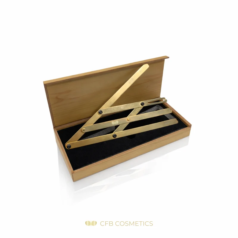 Augenbrauen Zirkel zur präzisen Brow Vermessung CFB Cosmetics®