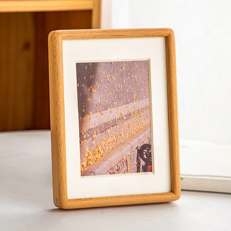 Zeitgenössischer Holzfoto-Rahmen