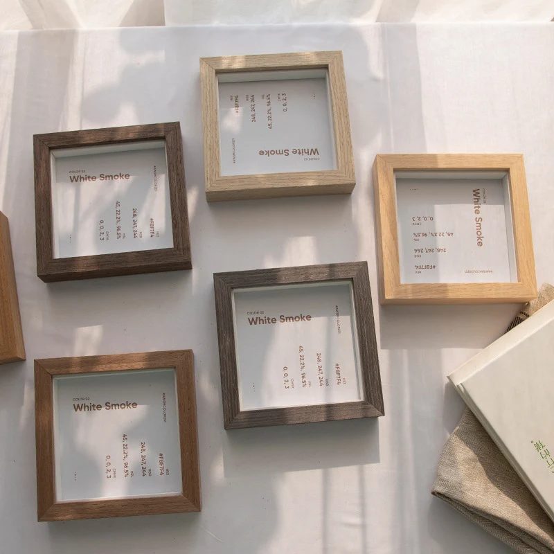 Künstlerischer Puzzle-Displayrahmen