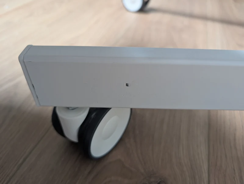 Ausstellungsstück in Berlin Gymna Gerätewagen Mobil