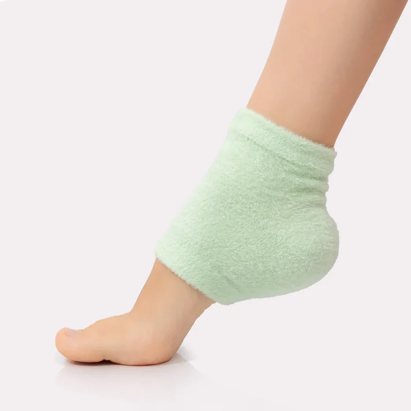 VOESH Moisturizing Heel Socks