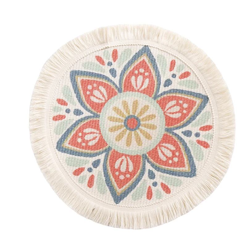 Runder flachgewebter Bodenteppich im Boho‑Mandala‑Design mit Baumwollfransen