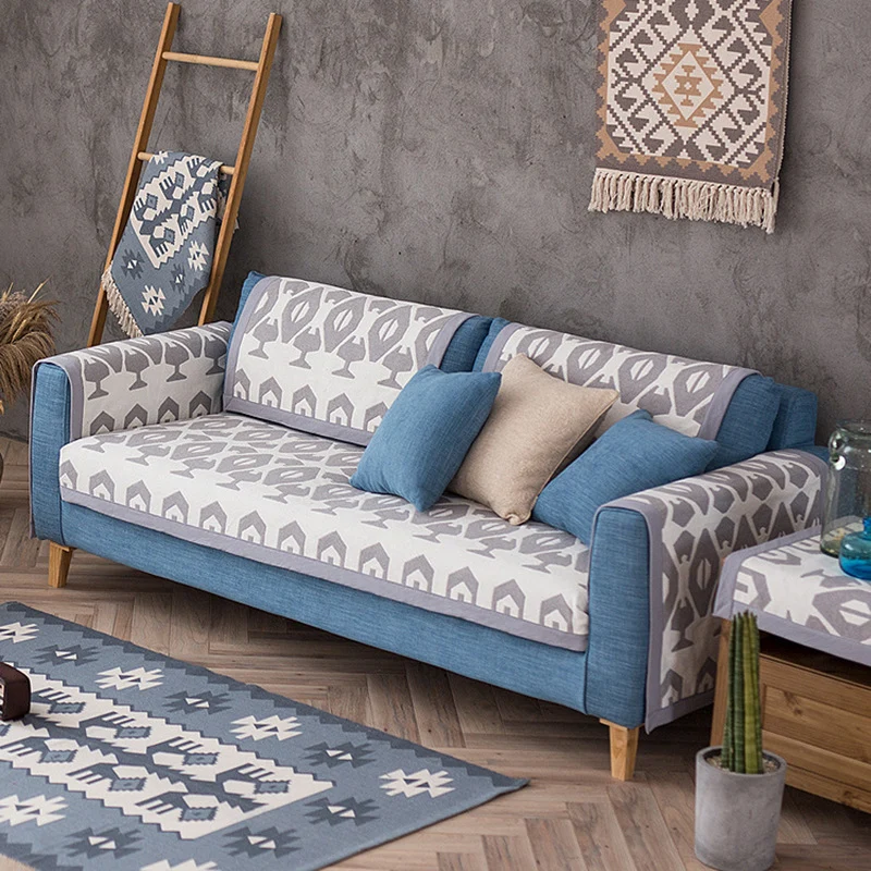Waschbarer rutschfester Sofa-Überwurf für dreisitzige Couch mit Blattmuster