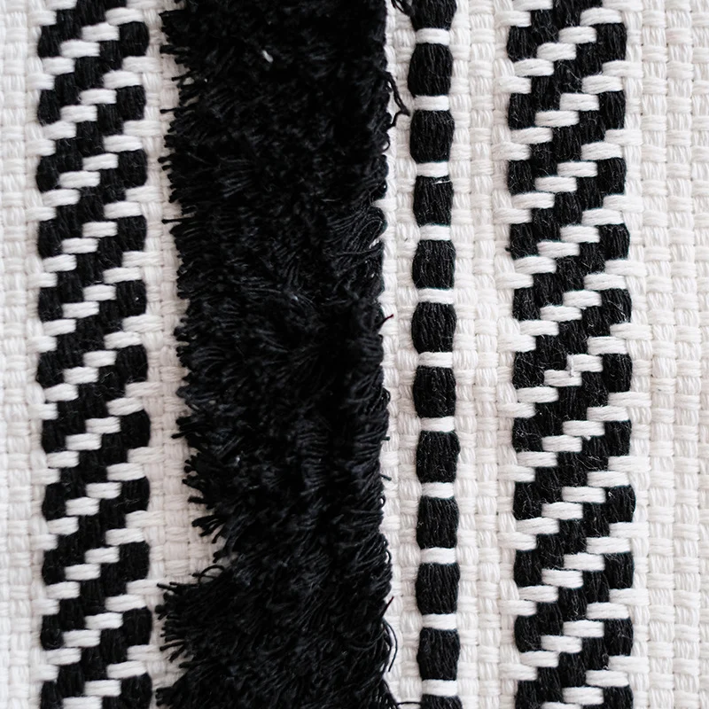 Strukturierter Wohnteppich mit 3D‑Tufting und geometrischem Diamantrelief