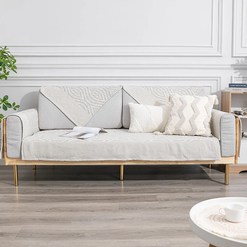 Steppbezug für Sofa mit Armlehnenschonern und rutschfester Unterseite
