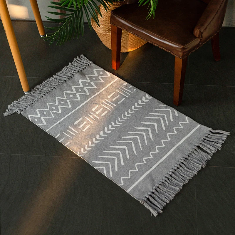 Flachgewebter Teppichläufer im Boho‑Mudcloth‑Design mit Baumwollfransen