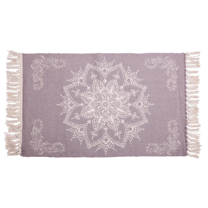 Handgewebter Baumwoll-Tischläufer mit Mandala-Jacquard und dekorativen Fransen