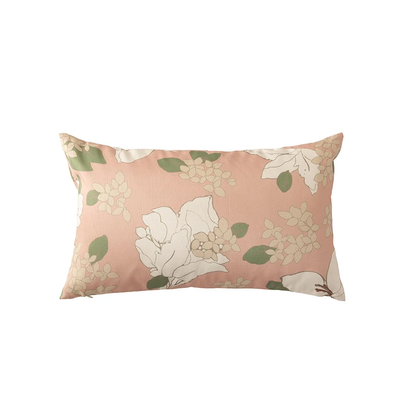 Rechteckiges Zierkissen mit skizzenhaftem Blumenprint und feiner Leinenoptik