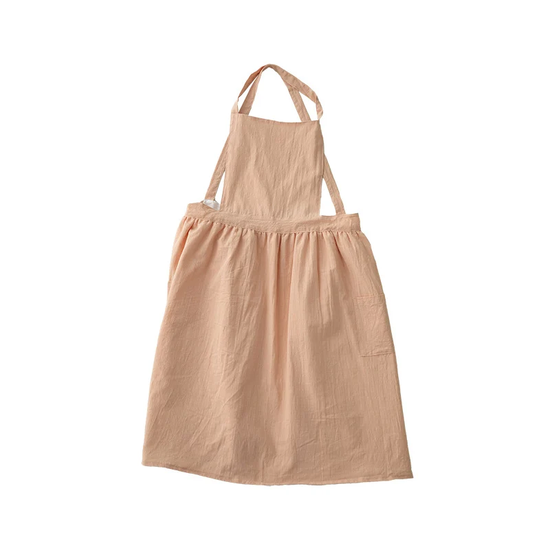 Leichtes Baumwoll-Latzkleid mit verstellbaren Trägern und seitlichen Taschen