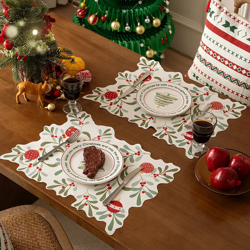 Festlicher Tischläufer mit gewelltem Rand und botanischem Weihnachtsmotiv