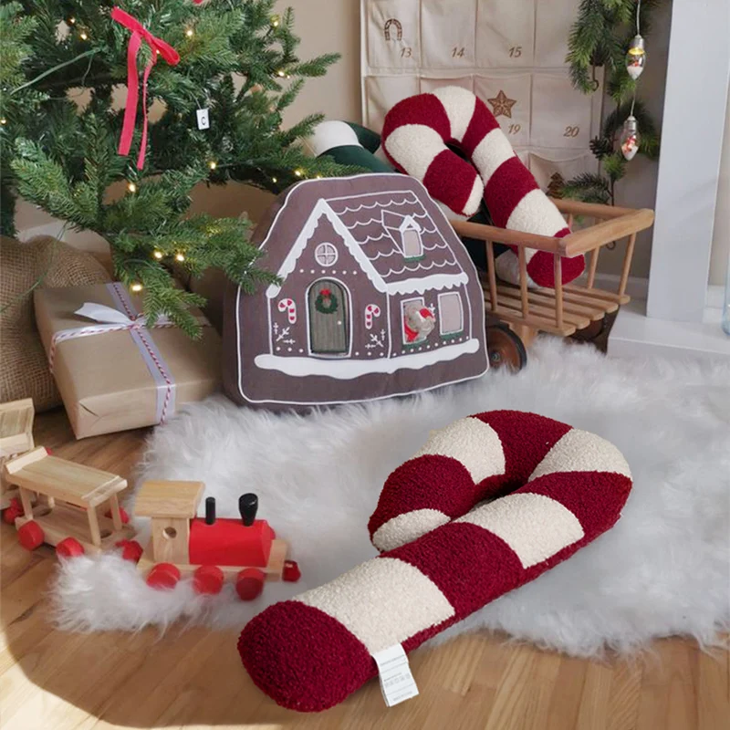 Reisekissen im Candy-Cane-Design mit ergonomischer Nackenstütze