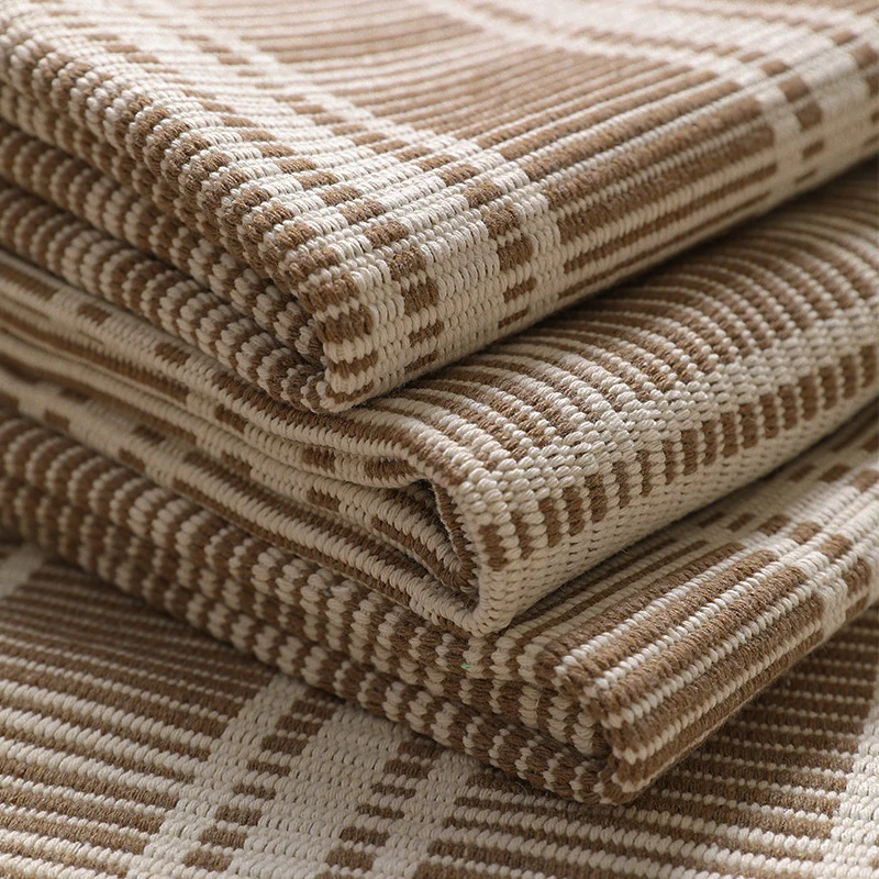 Rutschfeste Sofaüberwurf‑Schutzdecke mit Armlehnenansatz und Plaid‑Webstruktur