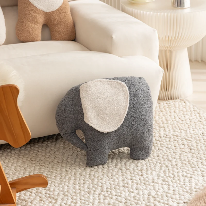 Kuschel-Teddykissen aus Bouclé mit ergonomischer Rückenstütze