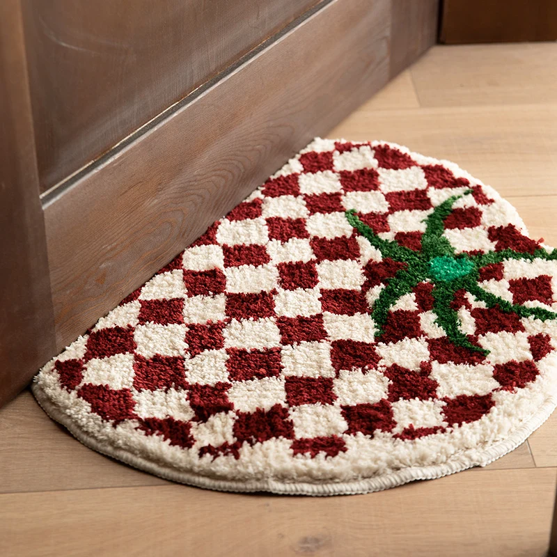 Rundes Chenille-Badteppich mit verspieltem Erdbeer-Motiv