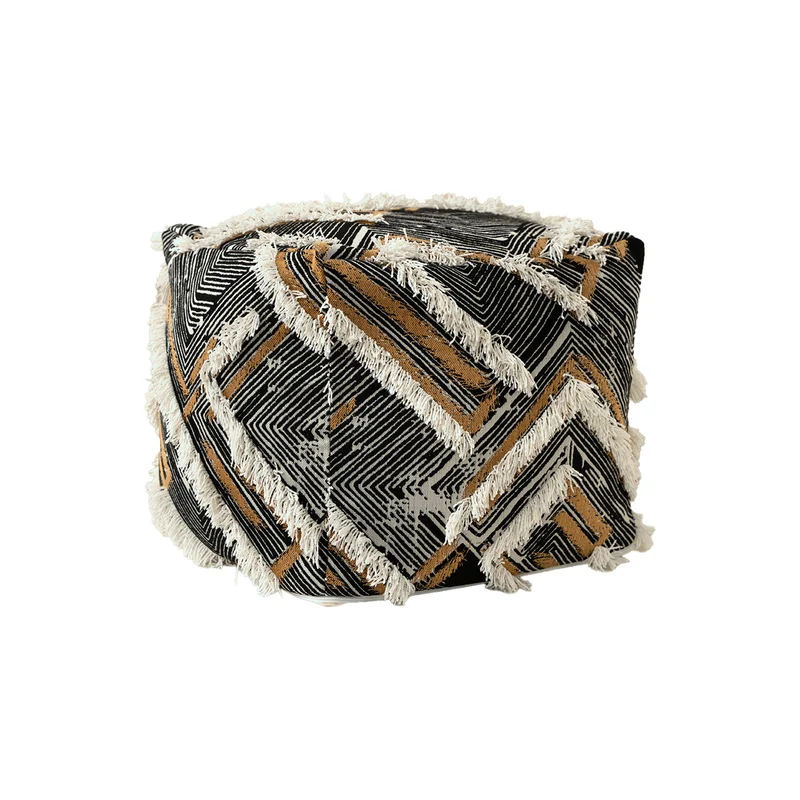 Gepolsterter Boho-Sitzpouf mit Fransen und gewebtem Patchworkbezug