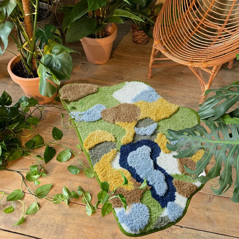 Hochflor-Badteppich mit rutschfester Unterseite und abstraktem Strukturmuster