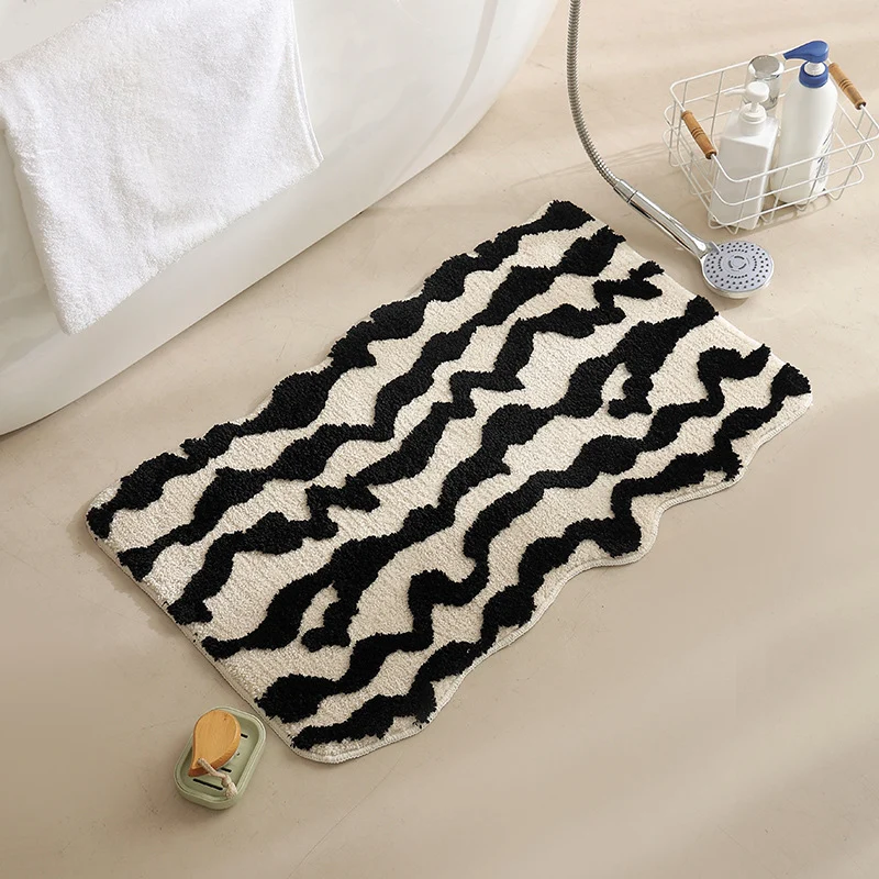 flauschige Bad- und Fußmatte aus Baumwoll-Tufting mit Retro-Karo-Muster