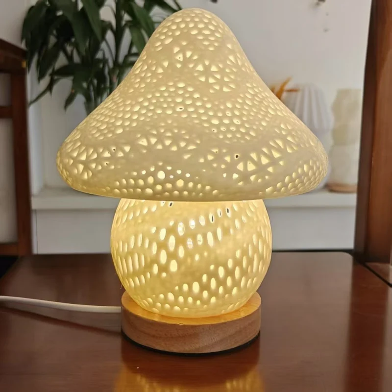 Pilzförmige Tischlampe