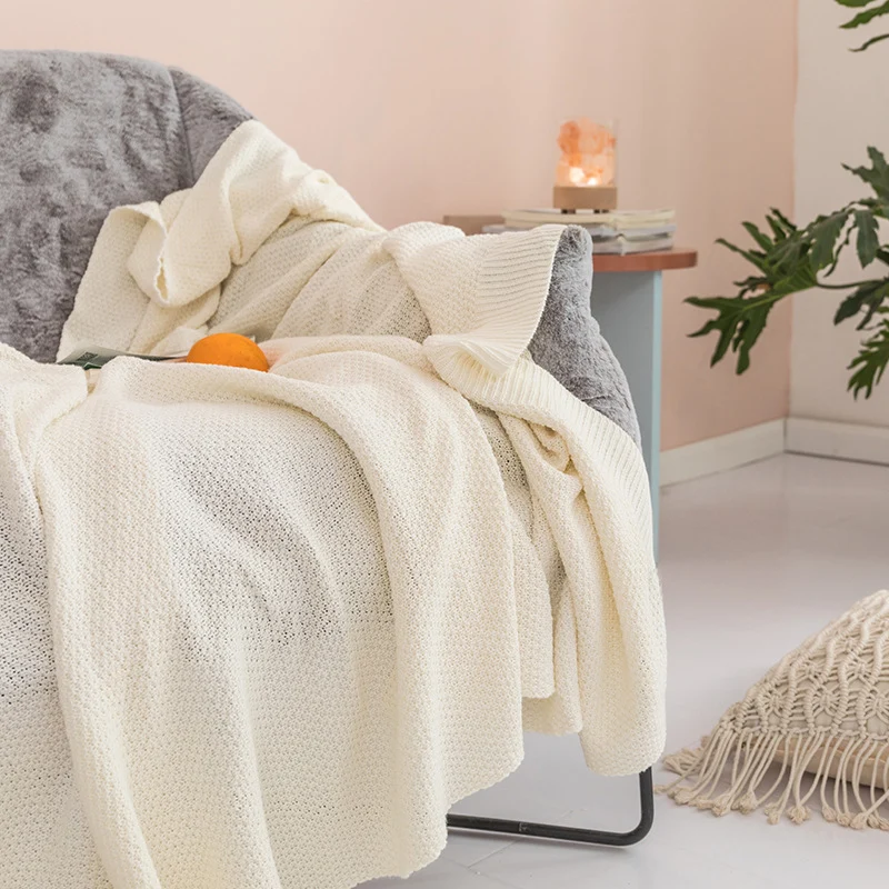 Texturiertes Strickwurfdecke