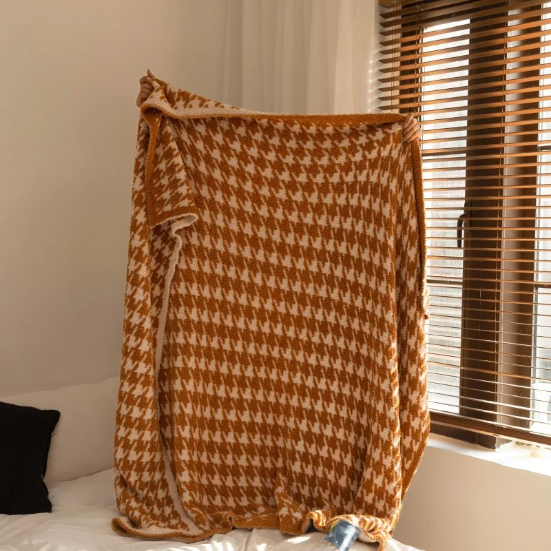 Gemütliche dekorative gemusterte Decke