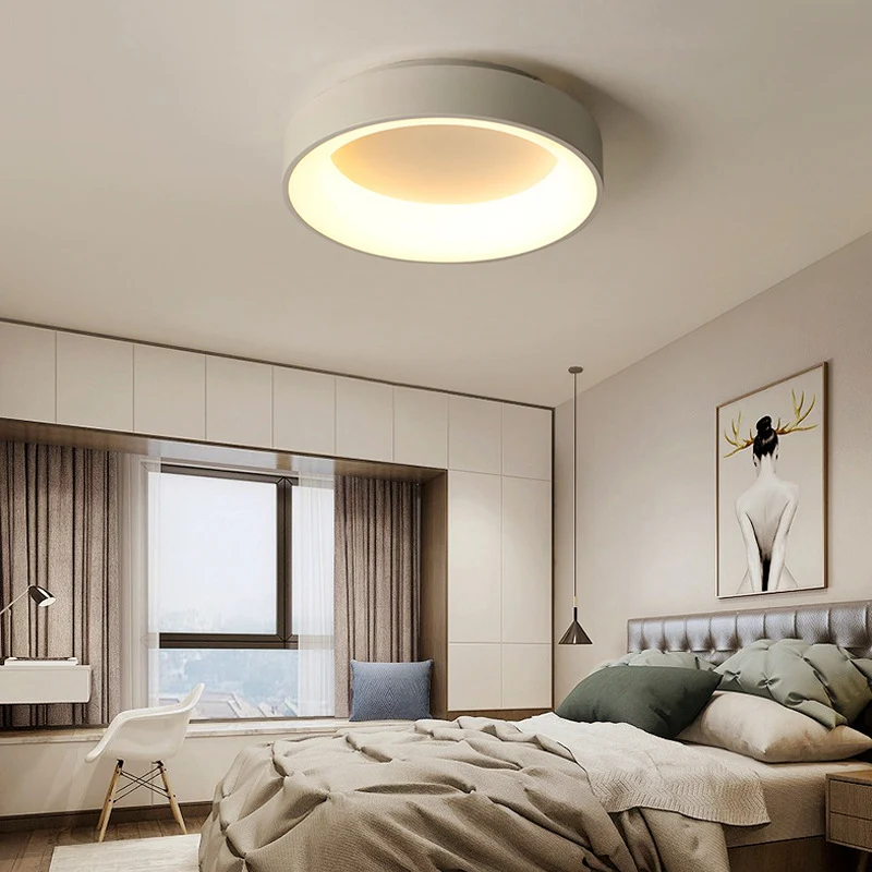 Moderne LED-Deckenleuchte
