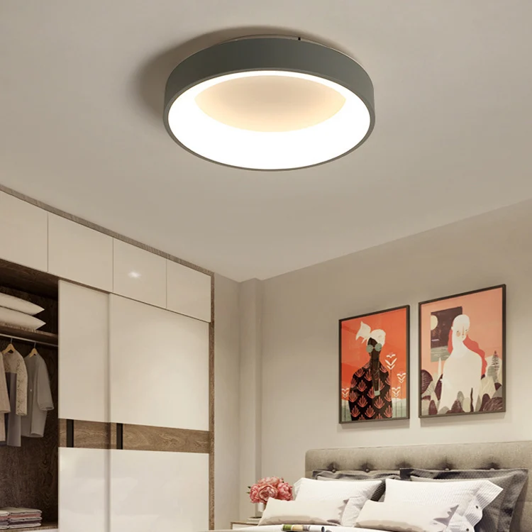 Moderne LED-Deckenleuchte