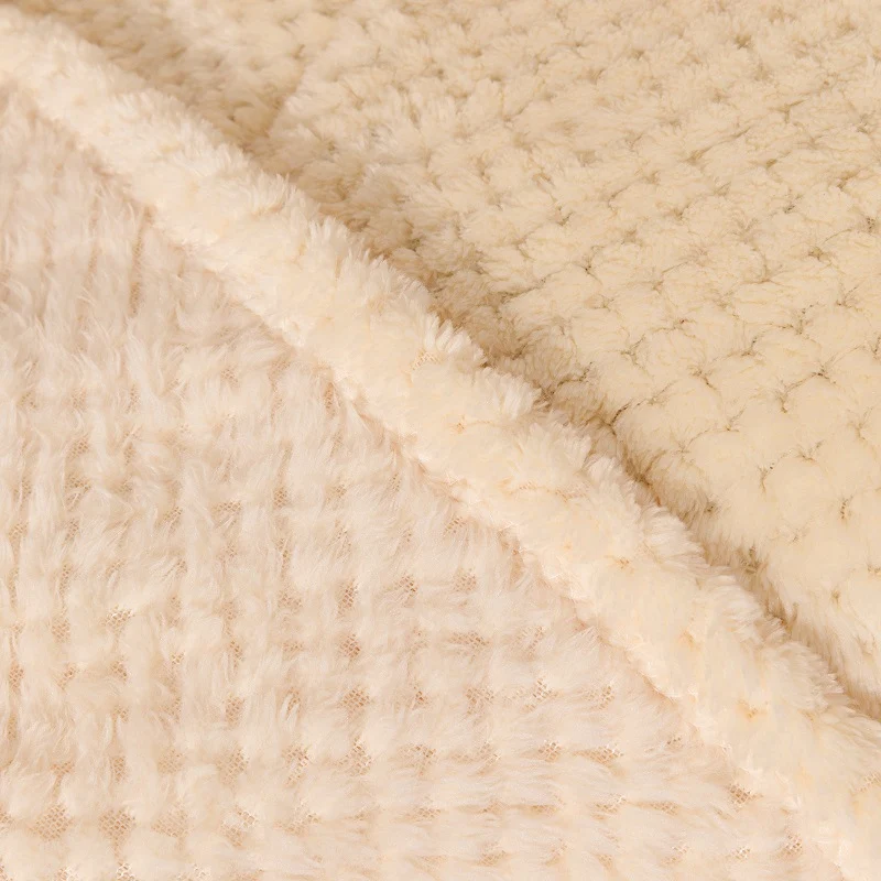 Texturiertes Strickwurfdecke