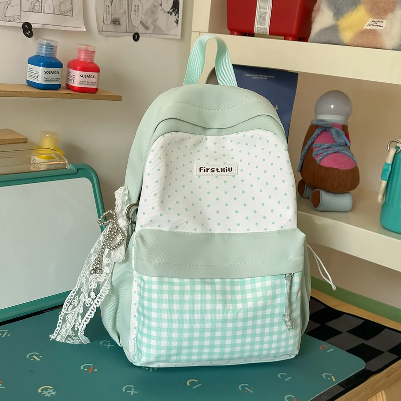 Charmanter gemusterter Tagesrucksack Karnz