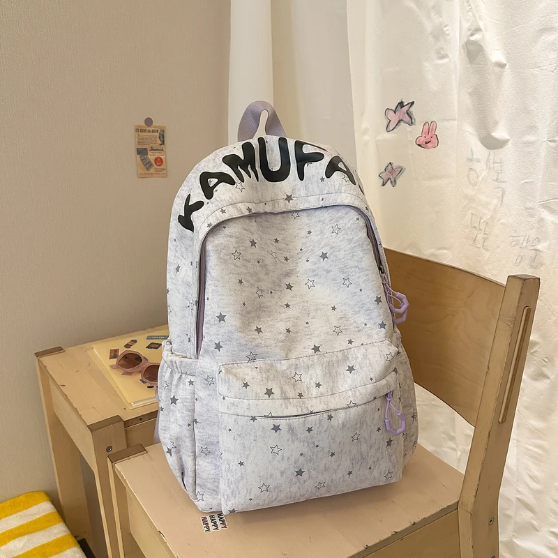 Lässiger mit Sternen verzierten Rucksack Karnz