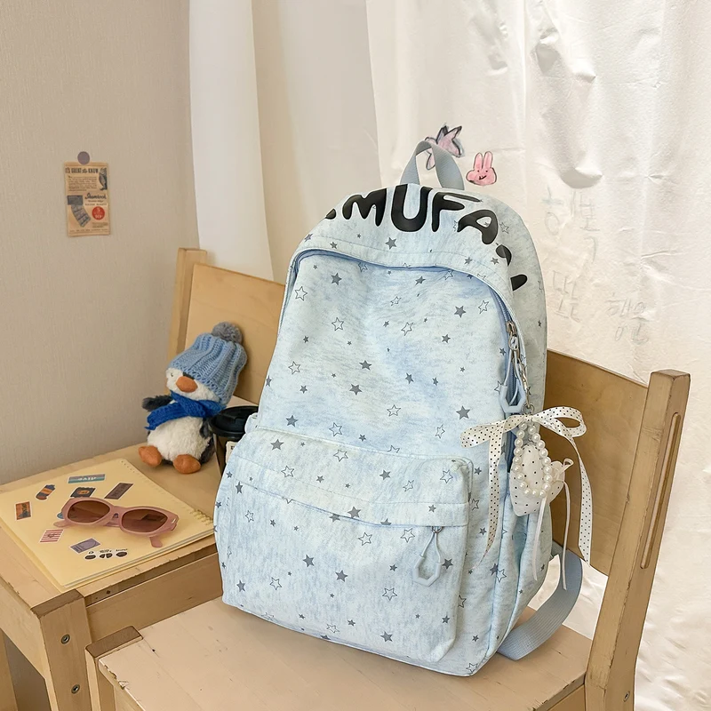 Lässiger mit Sternen verzierten Rucksack Karnz