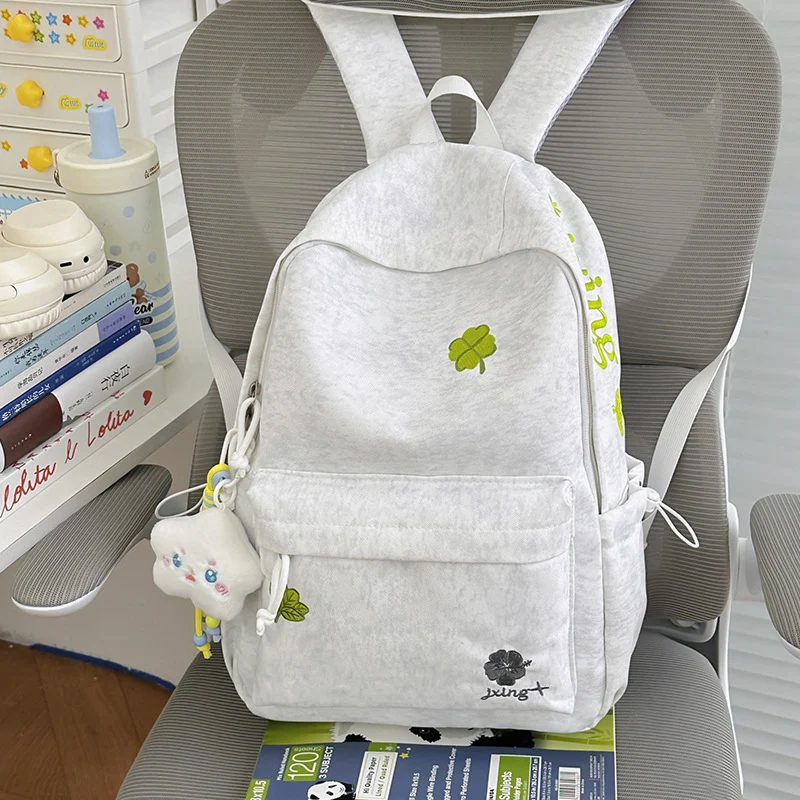 Casual Multi-Pocket Rucksack mit lustigen Akzenten Karnz