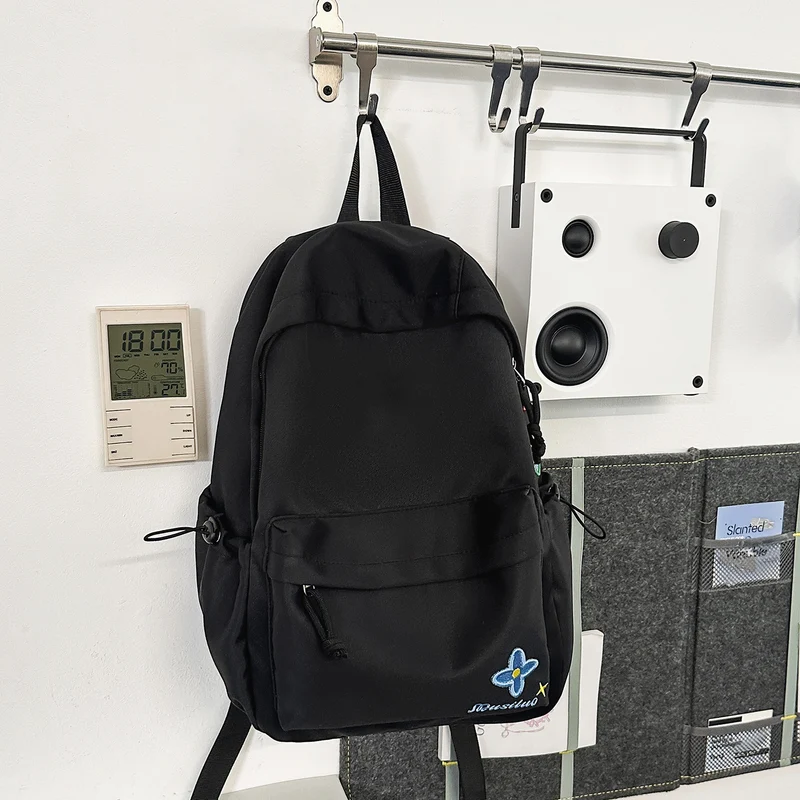 Casual Floral-Stickerei Rucksack Karnz