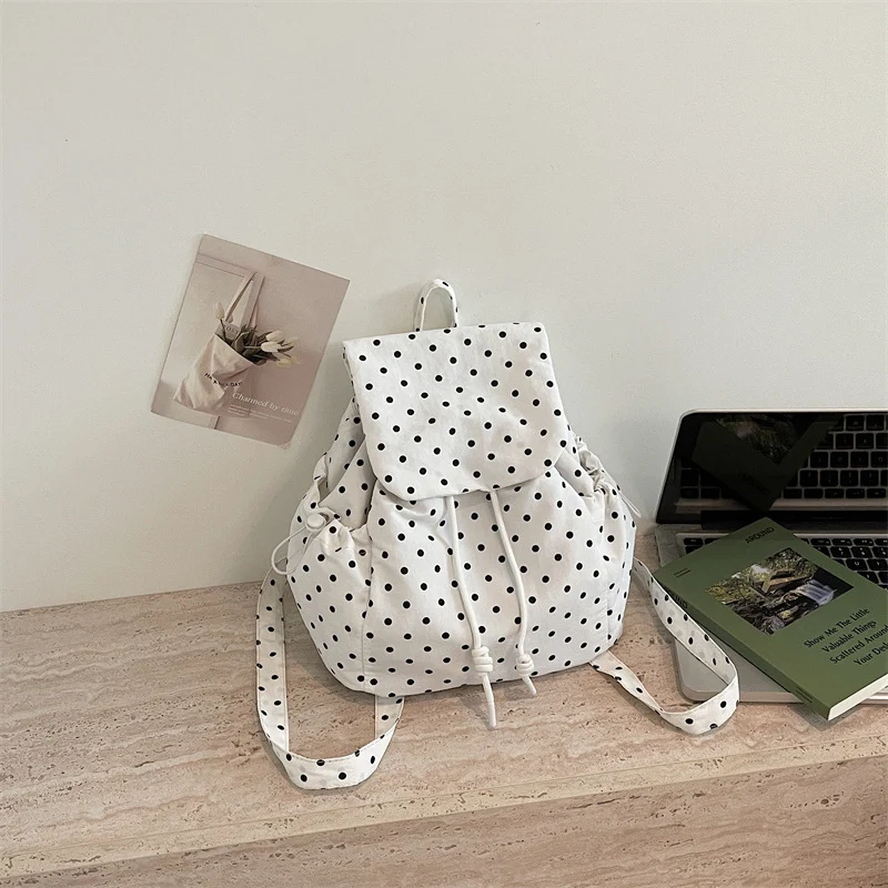 Lässiger Kordelzug-Punktemotiv-Rucksack Karnz