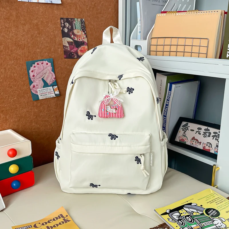 Lässiger Rucksack mit Kordelzugverschluss Karnz