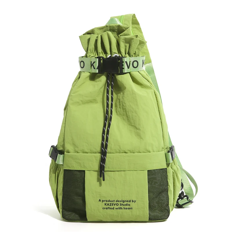Lässiger Drawstring-Rucksack mit Netztaschen Karnz