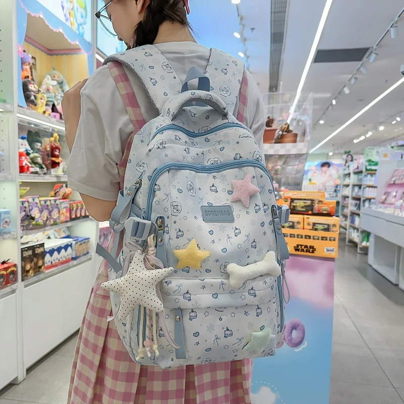 Künstlerisch gemusterter Rucksack Karnz