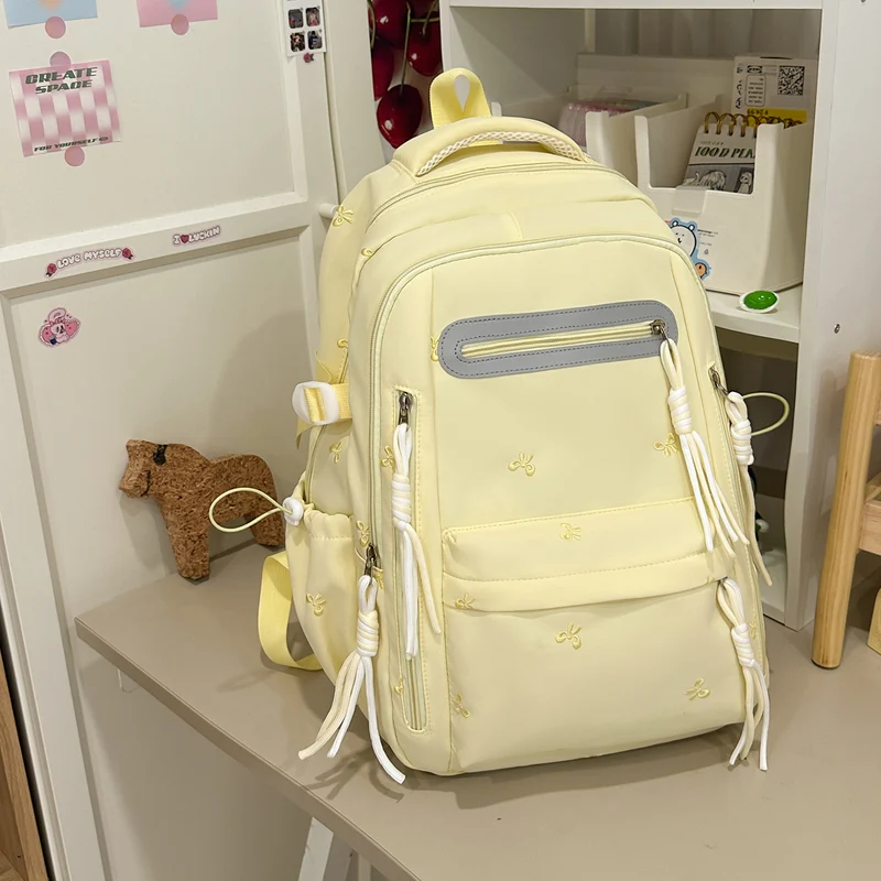 Dekorative Floral Bestickte Rucksack Karnz