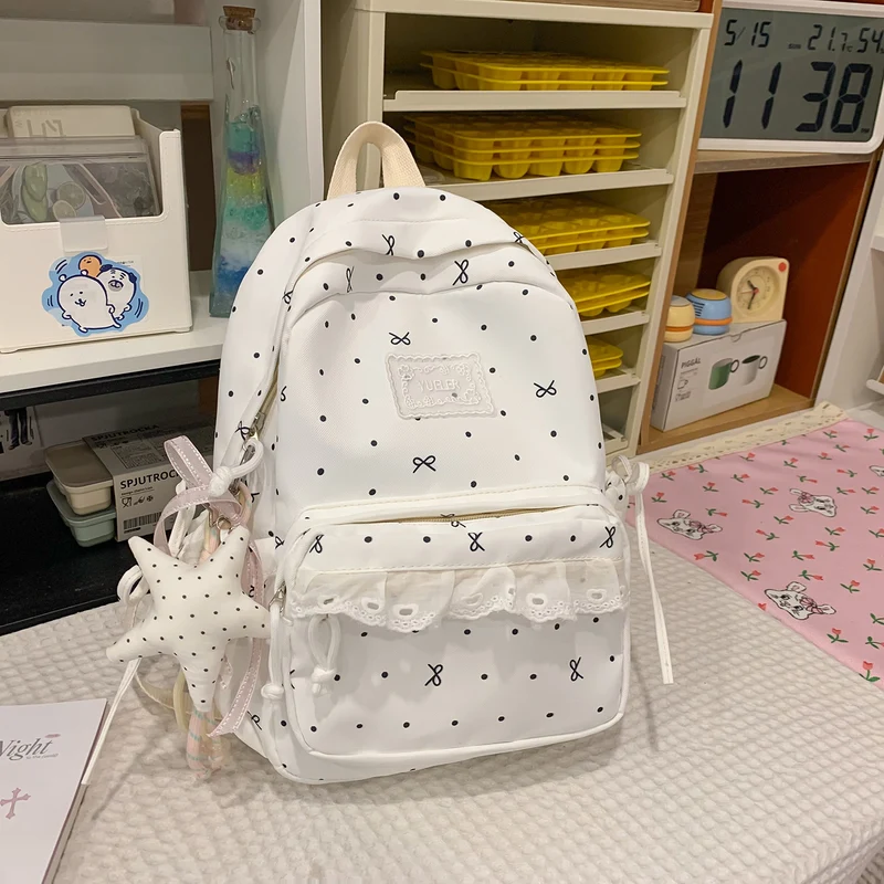 Adorable Polka Dot Rucksack Karnz