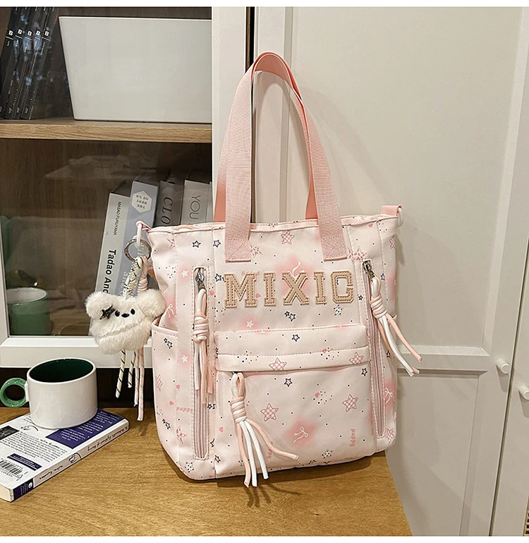 Trendige Illustrierte Grafik Rucksack Karnz