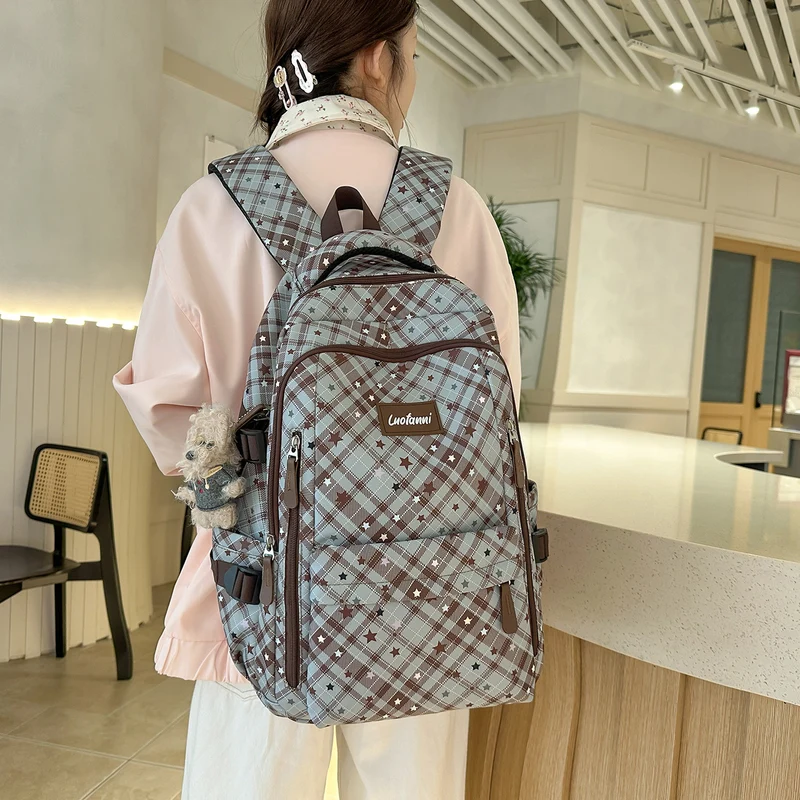 Stilvolles Karomuster Design Schulrucksack Karnz