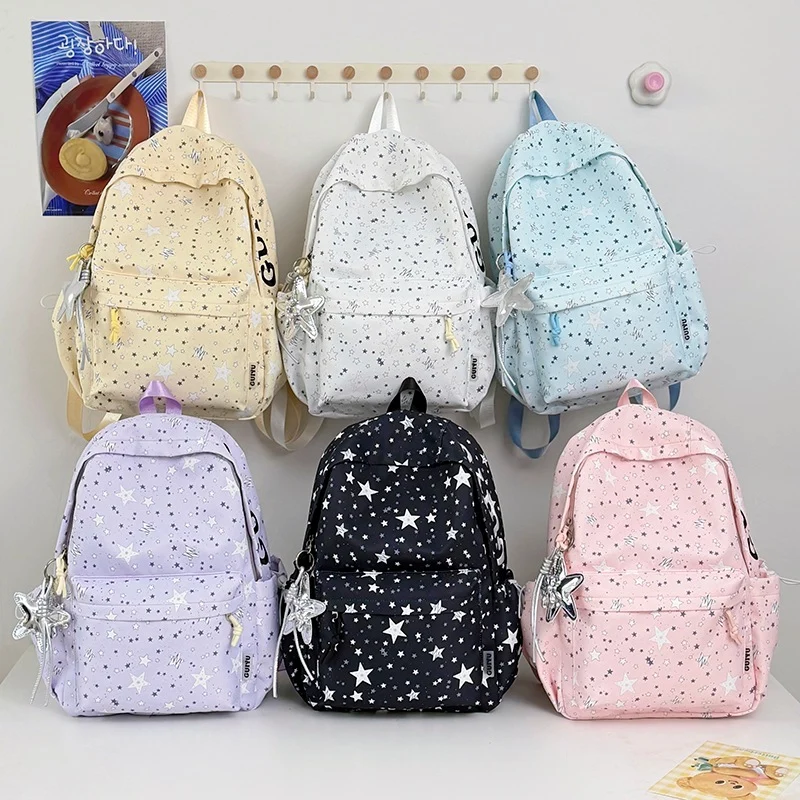 Stylischer Schulrucksack mit Sternenmotiv Karnz