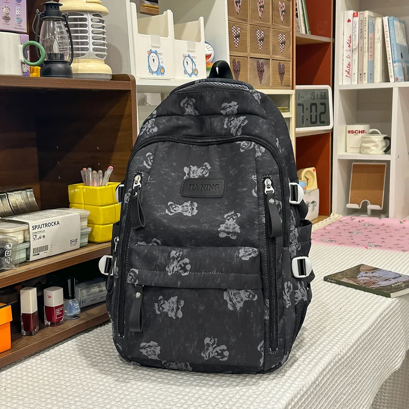 Stilvoller bedruckter Rucksack Karnz