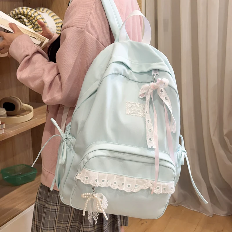 Dekorativer Cartoon-Charakter-Rucksack Karnz