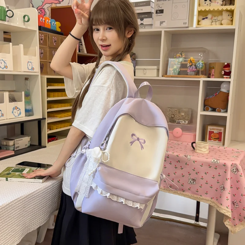 Dekorativer mit Schleife verzierter Freizeit-Rucksack Karnz