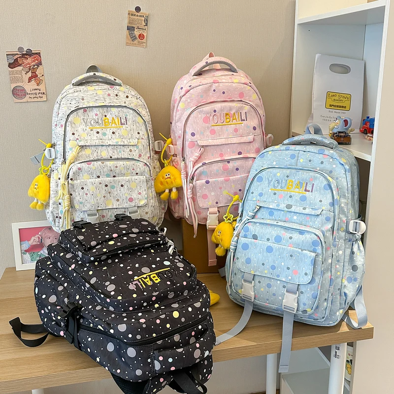Verspielter Pünktchen Schulranzen Karnz