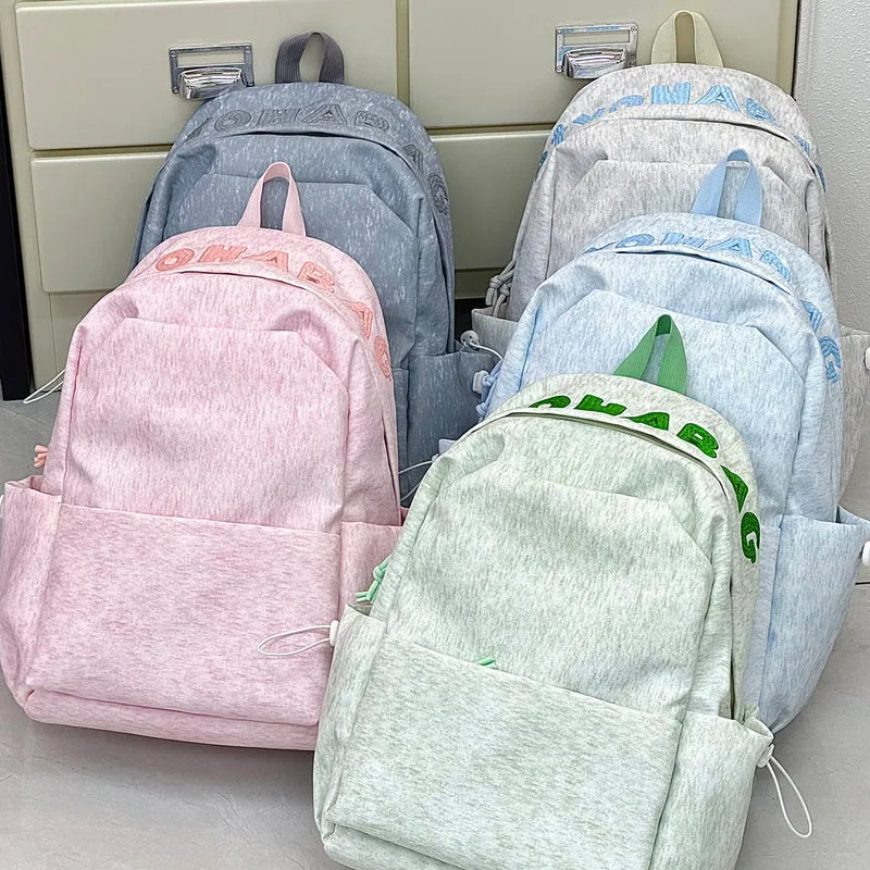 Süßer Plüsch Cartoon Rucksack Karnz